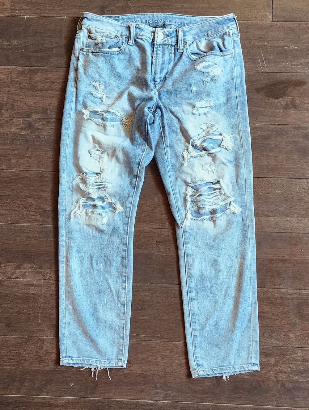 American Eagle Outfitters Light Blue Distressed Slim Straight Jeans